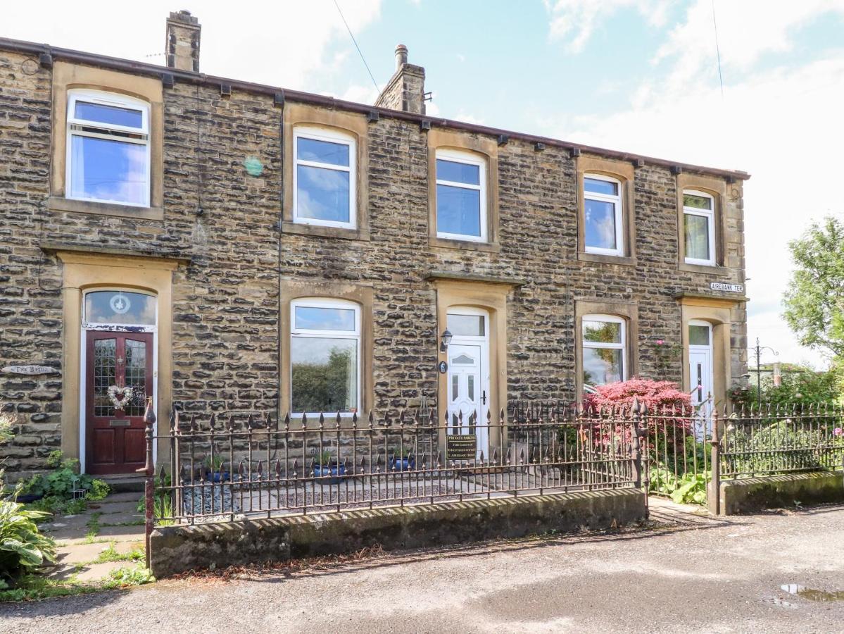 Kingfisher Cottage, 11 Airebank Terrace 斯基普顿 外观 照片